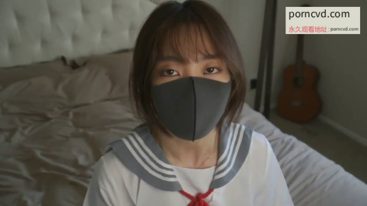 爆操清純美少女粉嫩的小騷屄3