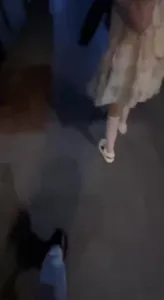 學妹鋼琴課下課後被帶到酒店猛操吞精