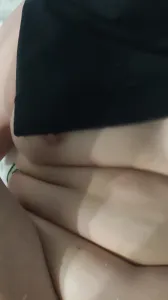 非常騷的熟女，一碰就流水