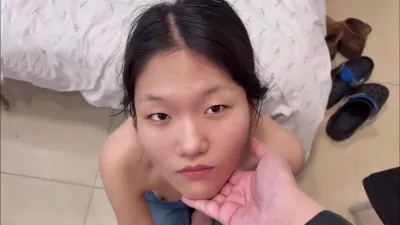 原檔素人情侶洩密！雲南的小姐姐操逼啪啪舔腳口交吞精敷面膜 騷得飛起