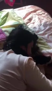 強推熟女阿姨，爽的受不了，最後露臉