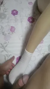 [原創] 玩騷妻原味絲襪腳
