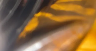 香蕉龍無套車震黑妹烏干達裔美女學伴，聽水聲知道她很爽，不一樣的角度幹