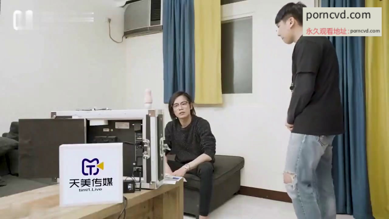 國產av影片 天美傳媒 導演現場幹女優 親自指導AV出演 操到高潮不斷射滿逼 林思妤