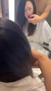 完美露臉的反差騷貨！連續射了兩次，“我剛化妝別射臉我嘴裡來”