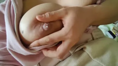哺乳期約炮記錄，小哥哥很會玩！