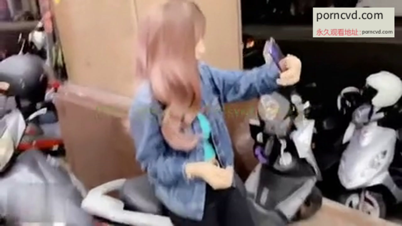 路人捕獲野生巨乳 見到本人秒硬 她的騷從沒讓我失望