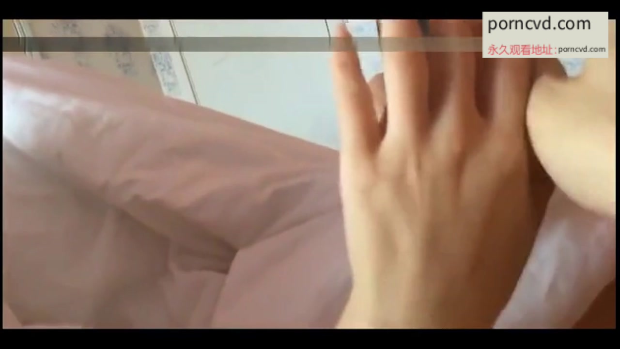 中國自拍 爽幹可愛女友之後，再狠狠顏射她