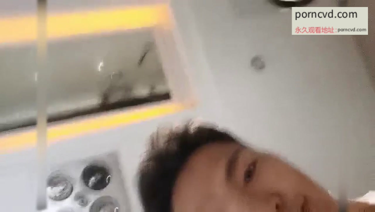 表哥扶貧站街女洗浴會所選妃樣子淳朴的少婦女技師洗浴胸推漫游啪啪一條龍服務