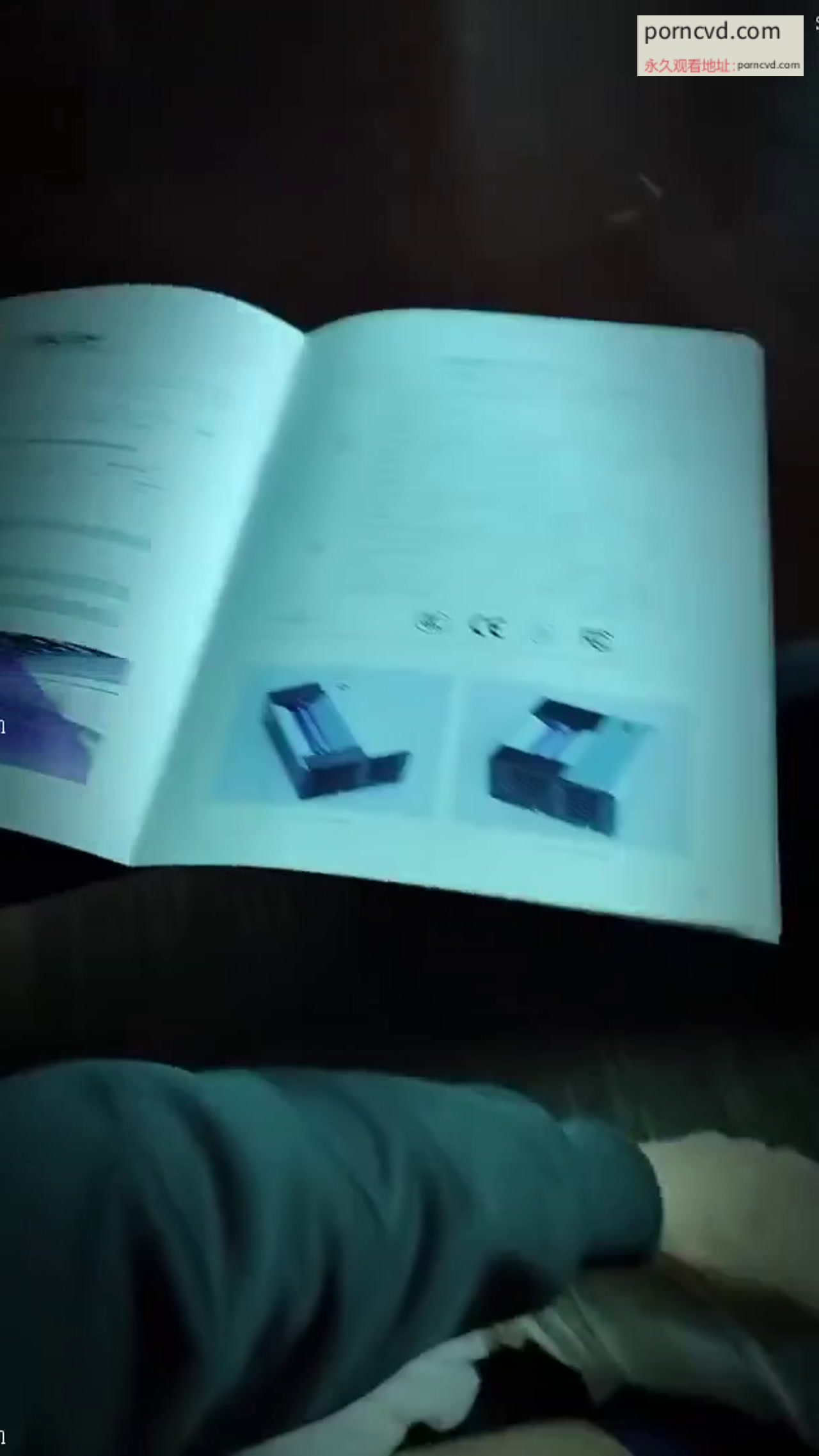 自拍外流 一個患有性高潮痙攣的敏感女孩的美妙性體驗1