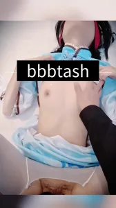 05年母狗白絲詩語江南cos，最後忍不住射裡面了