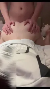 小母狗自拍視角 後入小母狗 叫聲可射