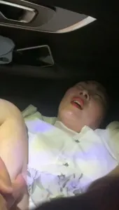 車震超市上班的熟女 老公剛睡就偷偷跑出來
