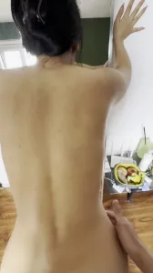鏡子前操噴水少婦高潮噴了一地