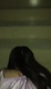 深夜在少婦家樓道里偷情 真實刺激