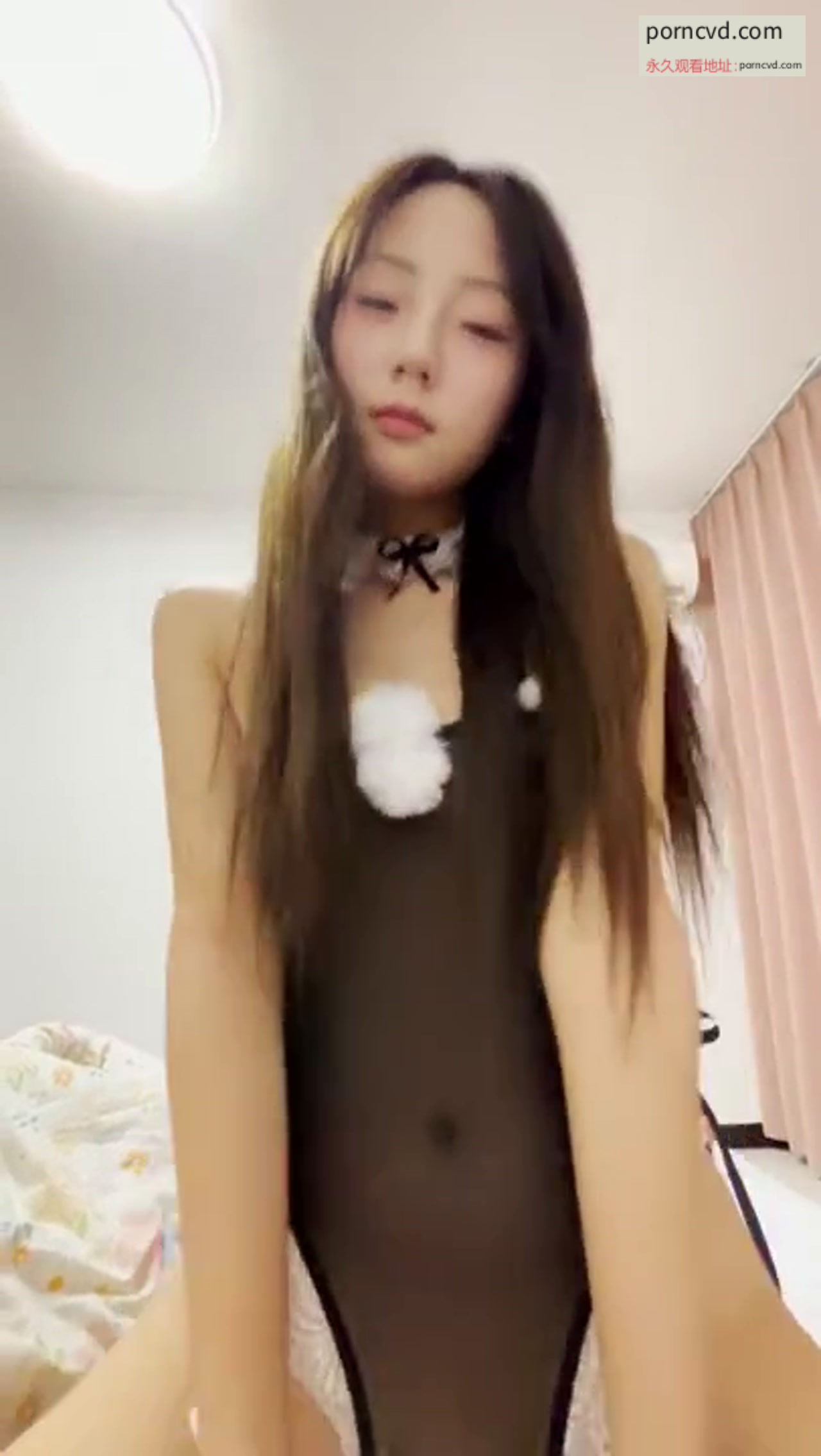 台灣外流影片 高顏質女友趴趴愛愛