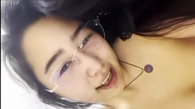 別以為老師有多高貴 私下就是一隻舔主人雞巴的騷婊母狗