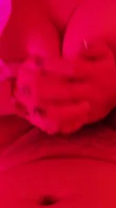 大奶少婦給我乳交，乳壓強烈