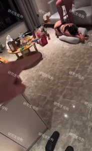 一隻忠誠於主人的母狗苗苗