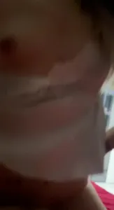 已婚人妻長相強烈反差，對白真實刺激，揹著老公不要停求我操她