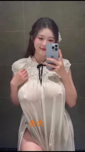 大胸女大對小胸老師合集
