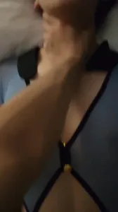 反差母狗小少婦，潤的很