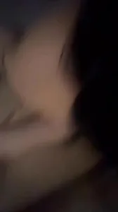 美女專注口交