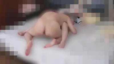【原創】學生裝激情後入中途換黑絲露乳猛幹