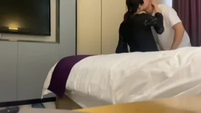 少婦揹著老公偷情