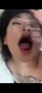 爆力調教掐脖子扇臉讓女主自慰高潮爽上天。鄭州癮女滴滴我