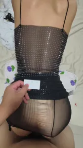 [原創] 玩弄鄰家騷母狗