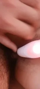 玩老婆屁眼 缺一個雞巴插逼裡
