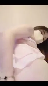白虎大奶熟女自拍2