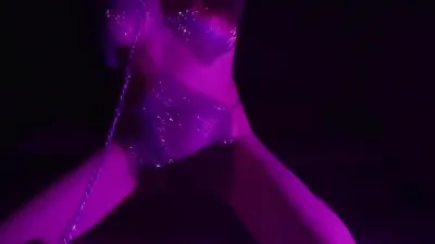 自帶情趣內衣的少婦