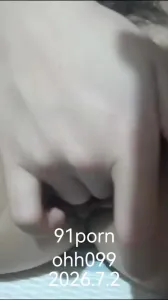 小騷母狗自慰2