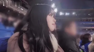 和少婦看亞冠足球比賽，比賽完直接酒店開操，確實可愛啊，說話聲音嗲嗲的