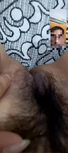 小嬸給我看騷逼，