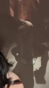 女朋友跟同學出軌，氣不過透過誘哄小姨子來報復
