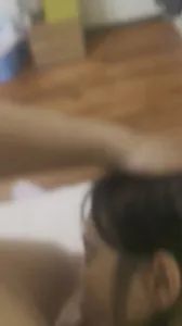 頭戴婚紗