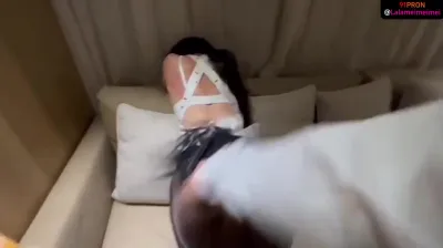 後入幹到腿軟，藤條抽屁股求饒越大越狠，踩著頭後入簡直不當人