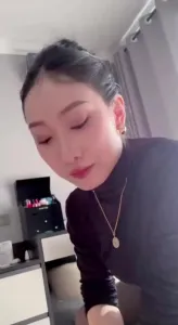 當富婆少婦遇上男模，這到底是誰操誰，滿嘴的騷話，看到帥哥就想被操