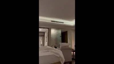 上午登山，下午溫泉，晚上做愛