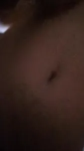巨乳女大偷情，操的她受不了