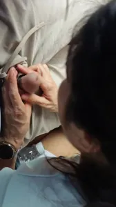 公交大巴上讓老婆給我口