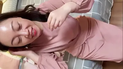 風韻猶存熟女老阿姨被操噴水內射