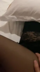 大奶黑絲少婦