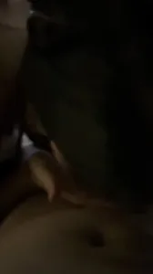 出軌人妻紅色過膝襪上位噴水