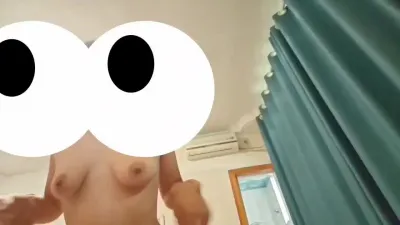 居家老婆女上位操B奶子摔起來