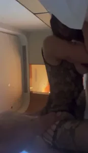 狠狠打樁情趣內衣小少婦（廣州尋女伴