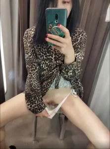 高挑少婦用假的居然也氾濫